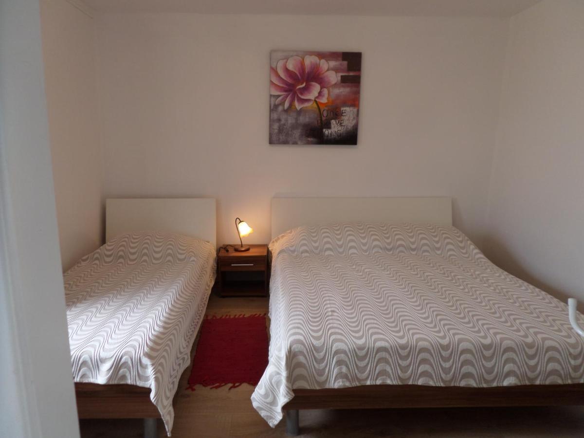 Apartmani Mirko Ljubac Ražanac 外观 照片