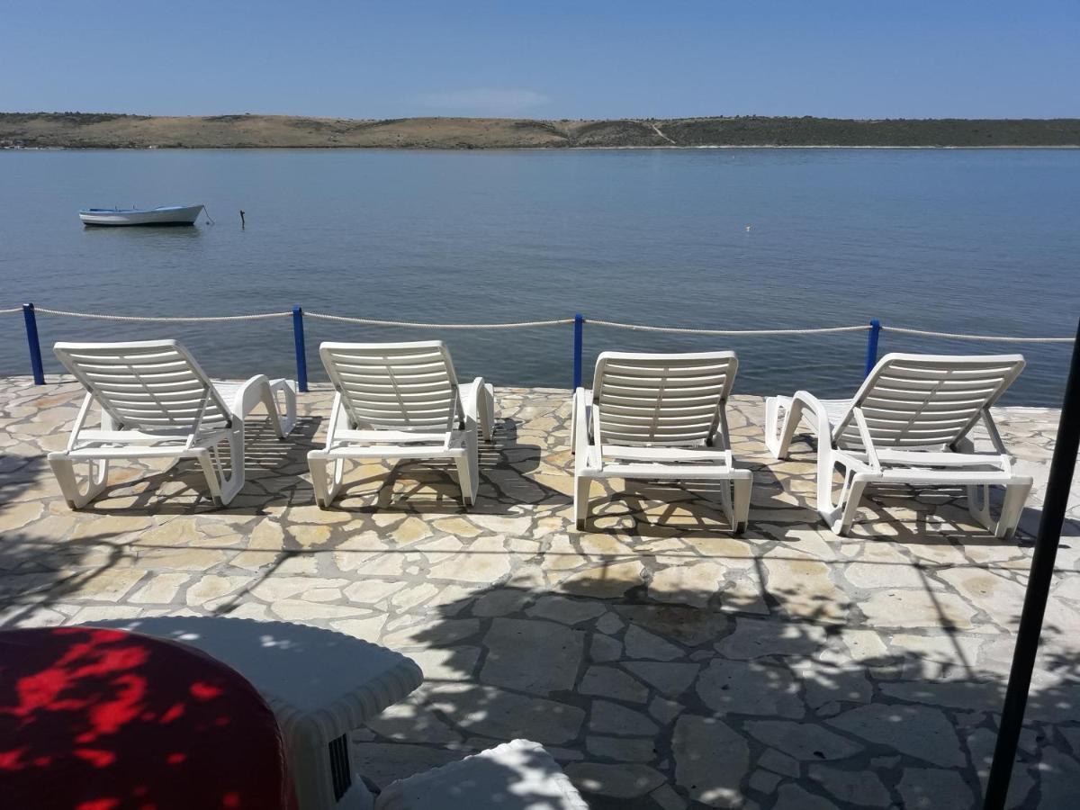 Apartmani Mirko Ljubac Ražanac 外观 照片